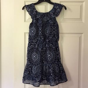 Sleeveless dress